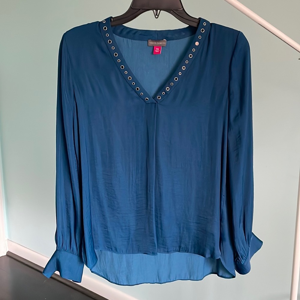 Vince Camuto blouse with collar embellishment